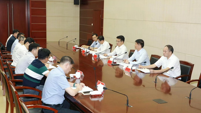 市政协重点提案办理座谈会召开